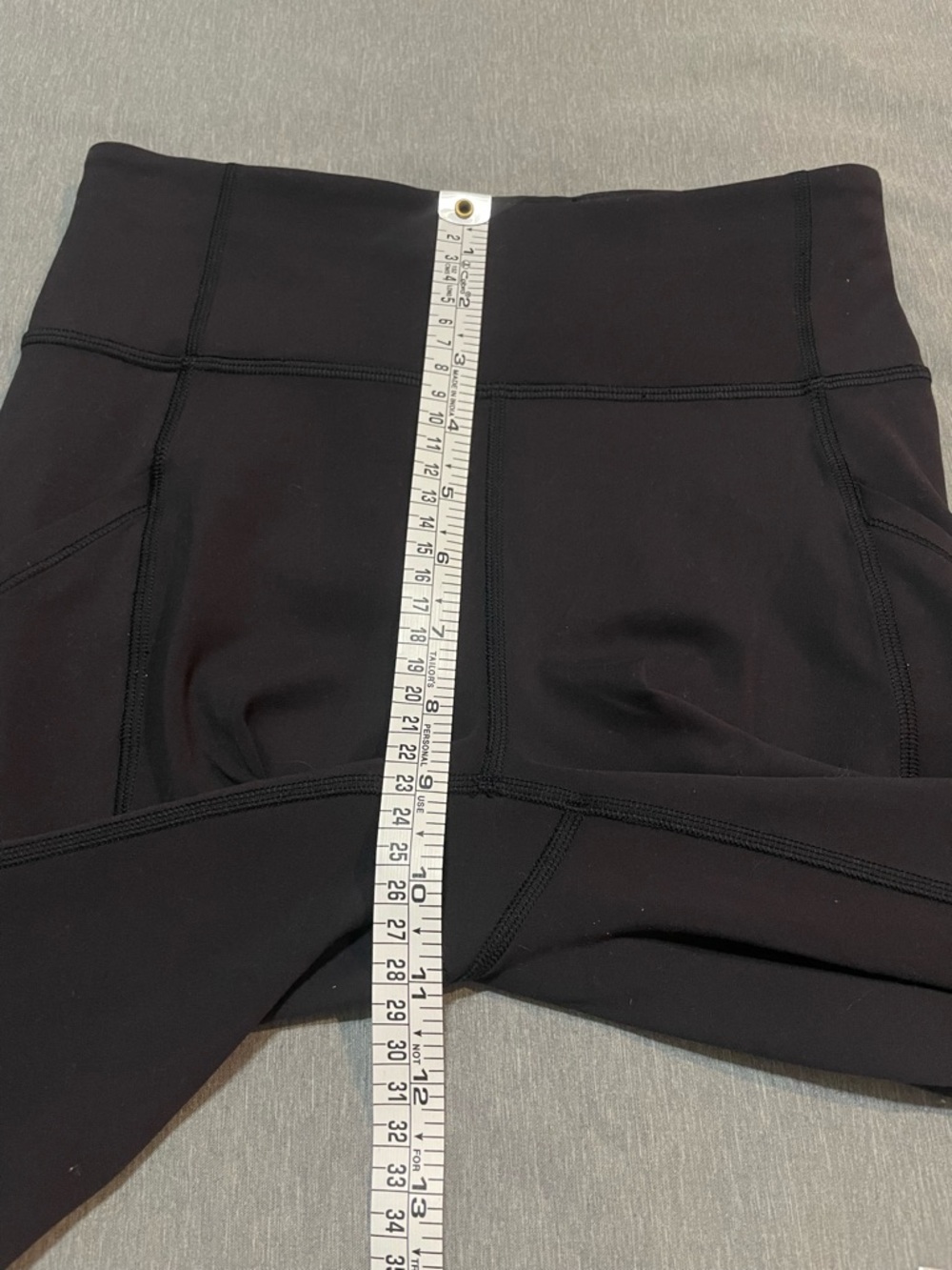 Lululemon Invigorate HR Tight 25 Black Size 4 Leggings Everlux Pockets - Picture 8 of 11